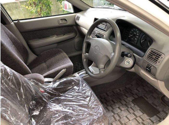  29144  TOYOTA COROLLA  2000  