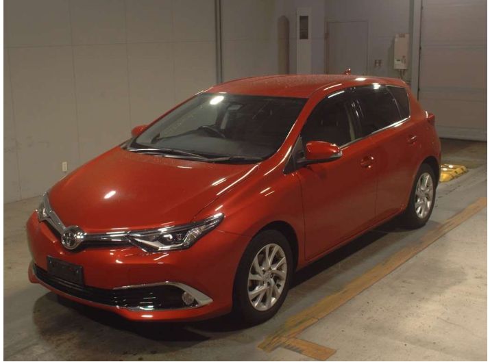  29145  TOYOTA AURIS  2016  