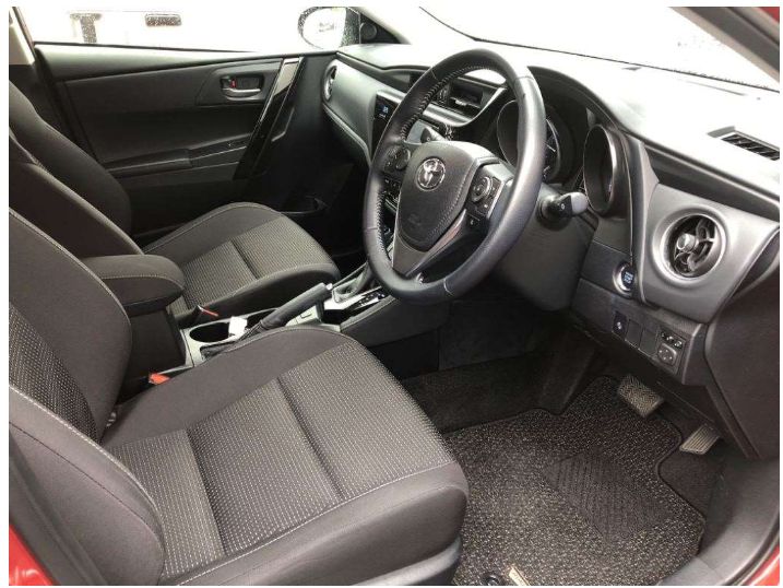  29145  TOYOTA AURIS  2016  
