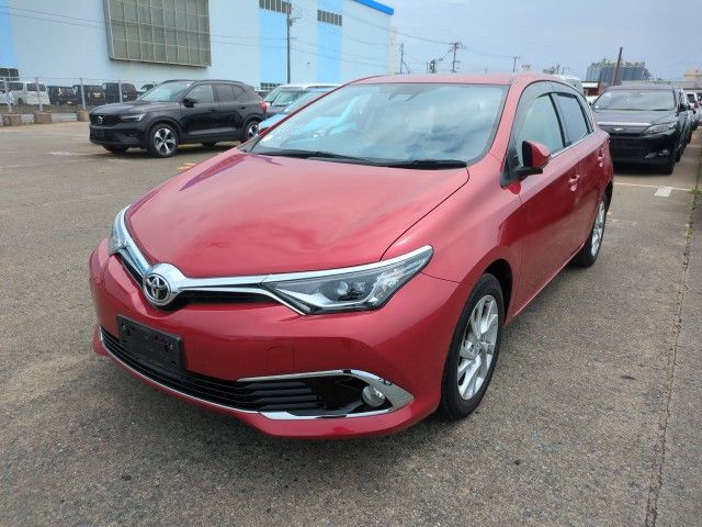  29145  TOYOTA AURIS  2016  