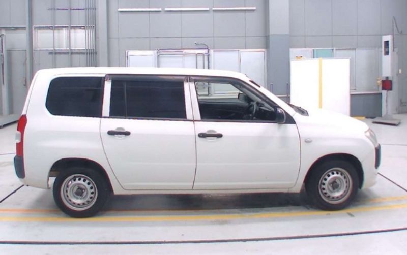 29147  TOYOTA PROBOX VAN  2017  