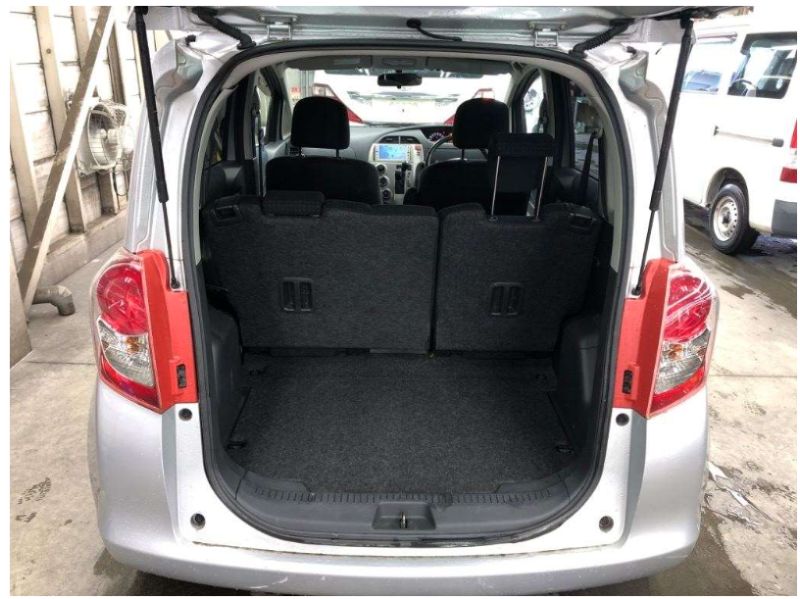  29149  TOYOTA RACTIS  2009  