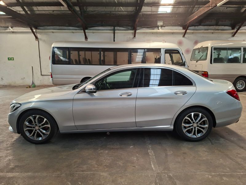  29150  MERCEDES BENZ C200  2015  