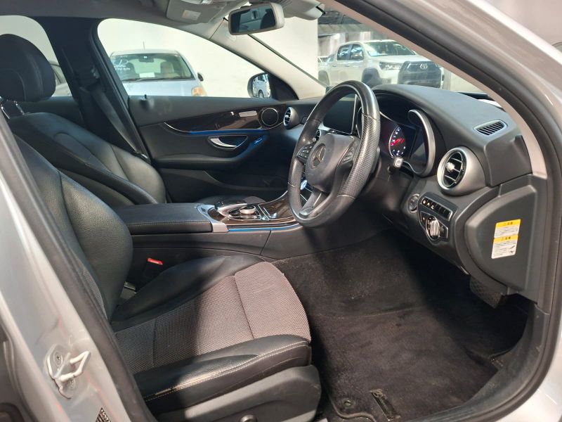  29150  MERCEDES BENZ C200  2015  