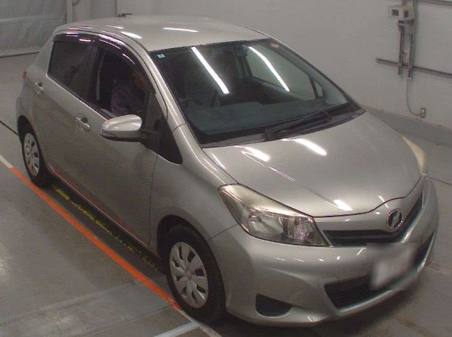  25658 TOYOTA AURIS  2014  