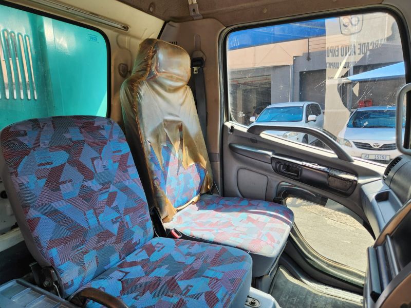 29166  HINO RANGER DUMP  2003