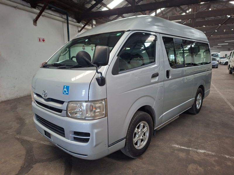 29176  TOYOTA HIACE -V  2008