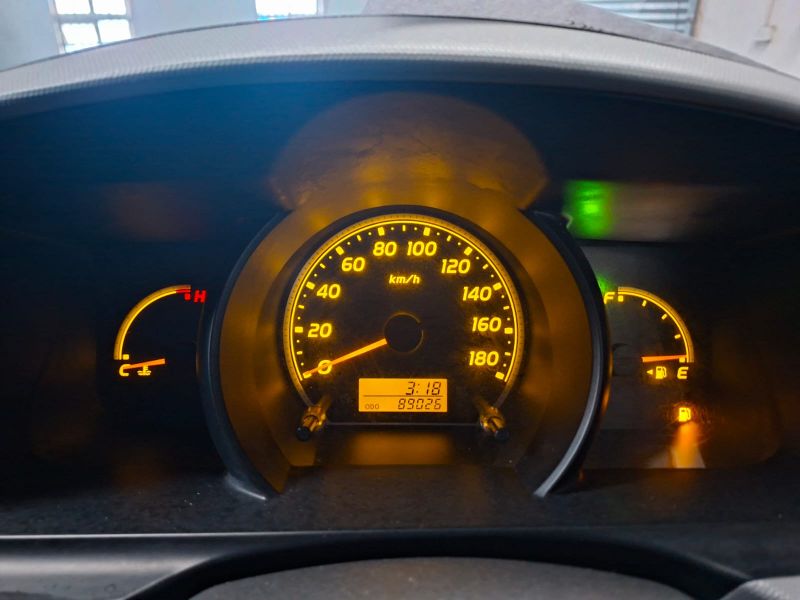 29176  TOYOTA HIACE -V  2008