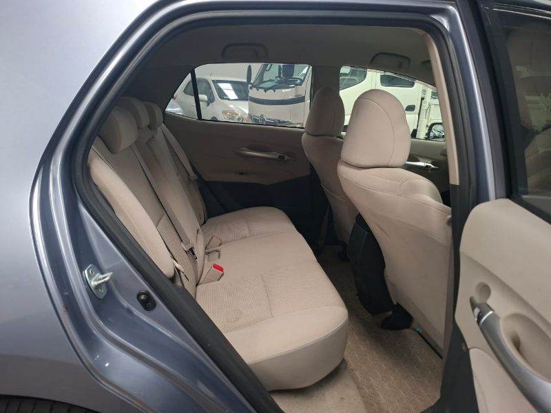 29177  TOYOTA AURIS  2011