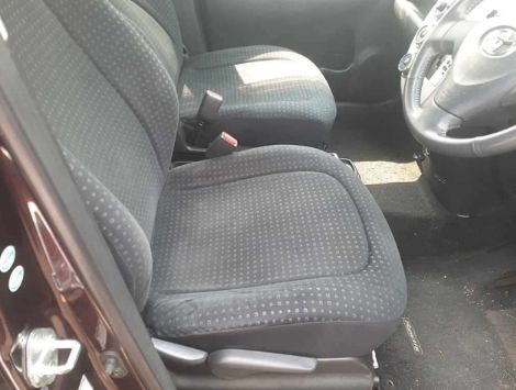  29179  TOYOTA RACTIS  2010  
