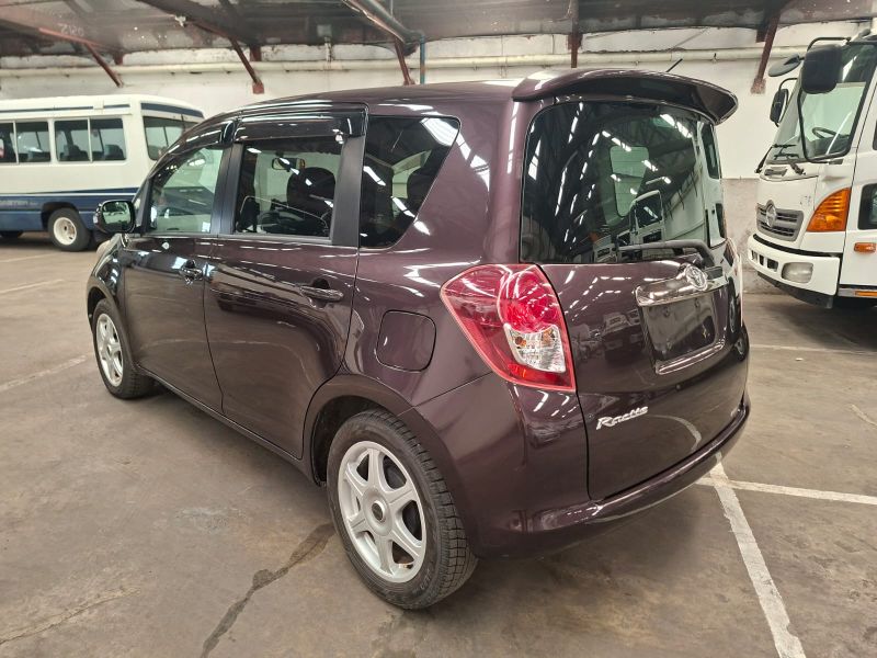29179 TOYOTA RACTIS 2010