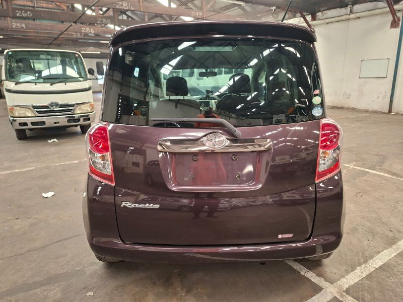 29179 TOYOTA RACTIS 2010