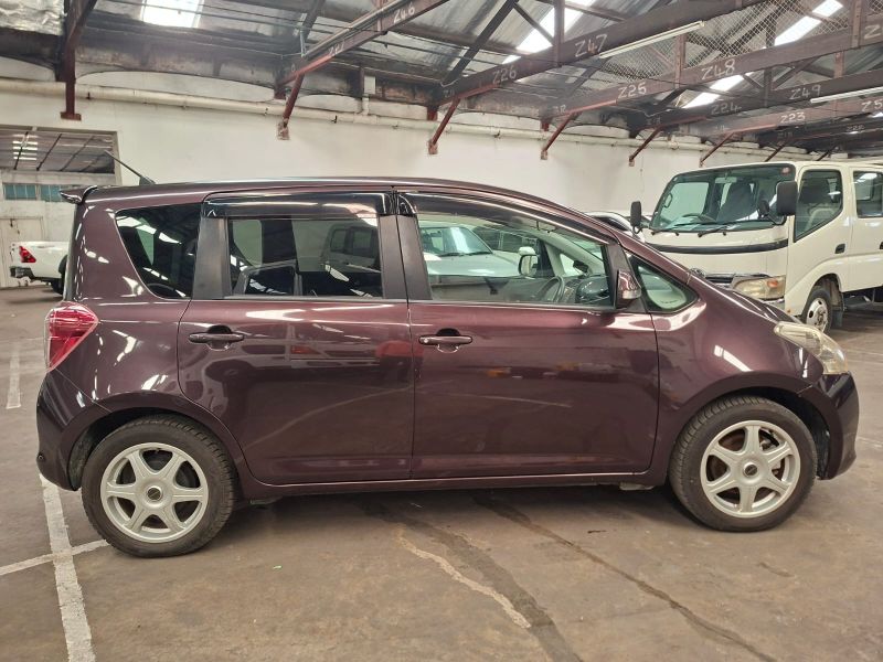29179 TOYOTA RACTIS 2010