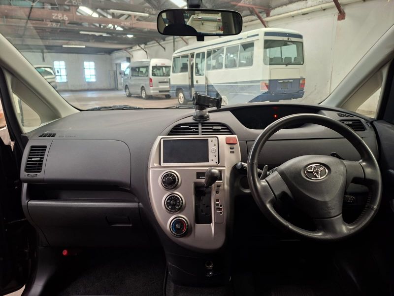 29179 TOYOTA RACTIS 2010