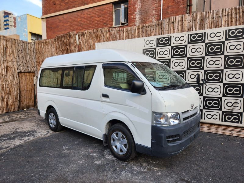 29181  TOYOTA HIACE  2006