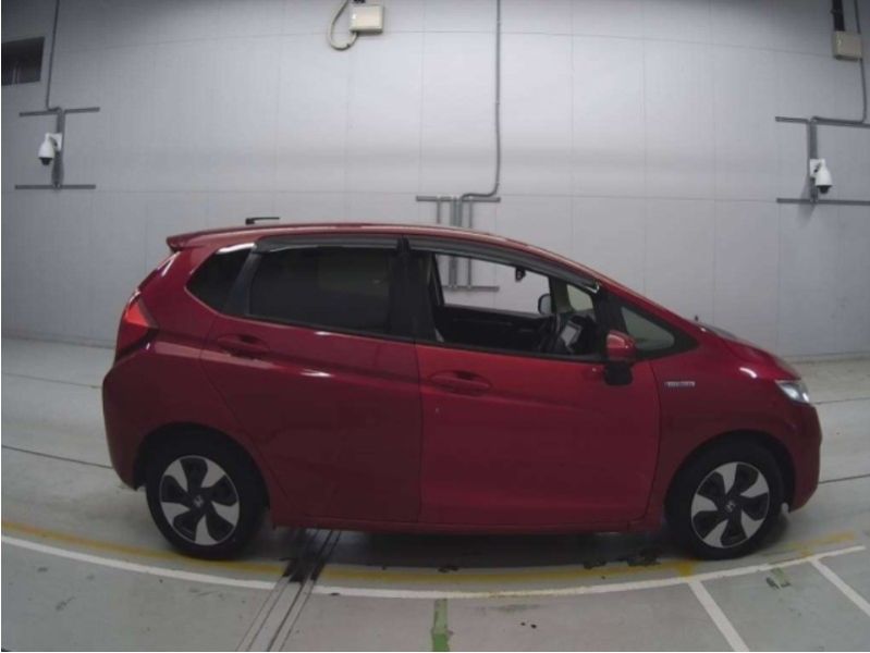  29186  HONDA FIT  2016  