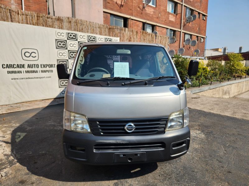 29196 NISSAN CARAVAN 2002