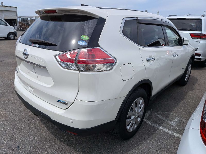  29201  NISSAN X-TRAIL  2016  