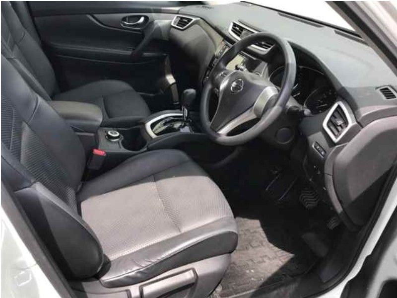  29201  NISSAN X-TRAIL  2016  