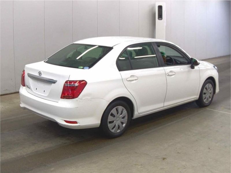  29203  TOYOTA COROLLA AXIO  2016  