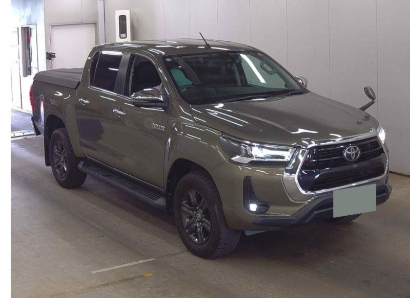 29204 TOYOTA HILUX 2021