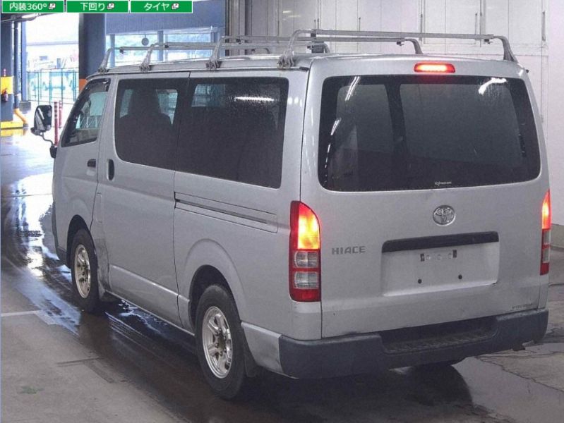  29205  TOYOTA HIACE  2006  
