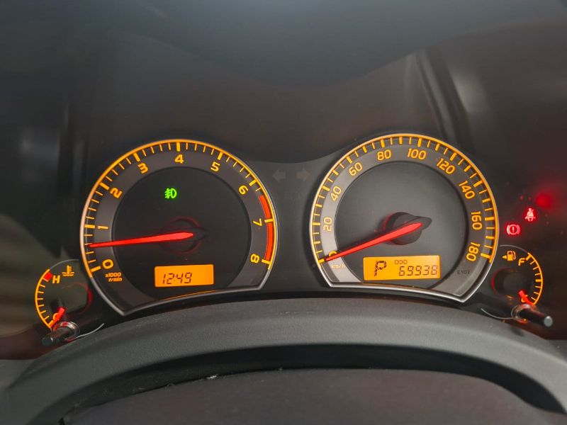 29209  TOYOTA AURIS  2011