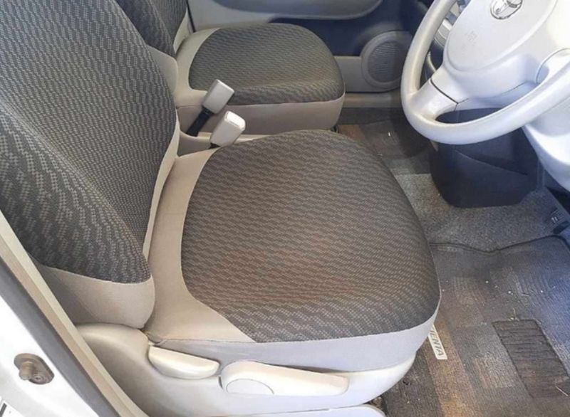  29212  TOYOTA SIENTA  2009  