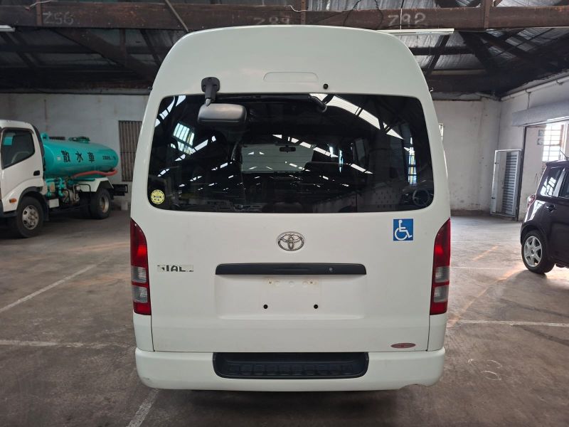 29216  TOYOTA HIACE -V  2005  