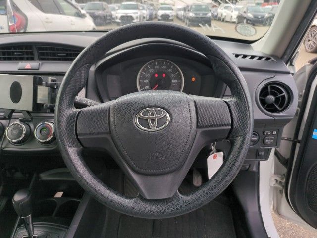  29218  TOYOTA COROLLA AXIO  2017  