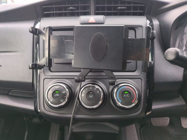  29218  TOYOTA COROLLA AXIO  2017  