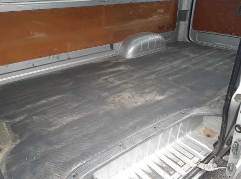  29221  TOYOTA REGIUS  2006  