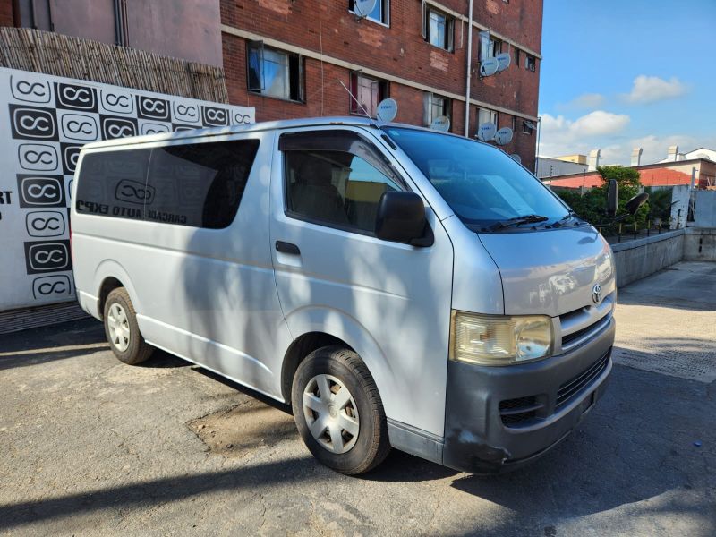  29221  TOYOTA REGIUS  2006  