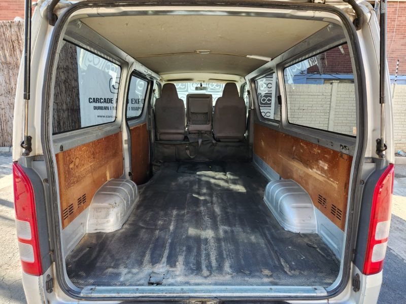  29221  TOYOTA REGIUS  2006  