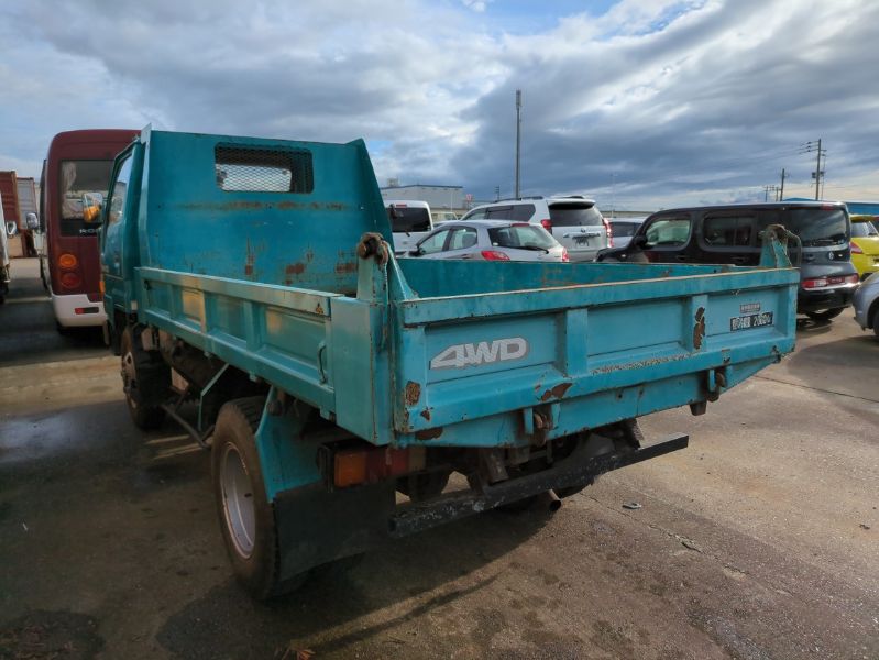  29222  TOYOTA DYNA  1990  