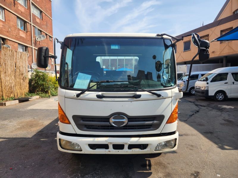 29226 HINO RANGER 2002