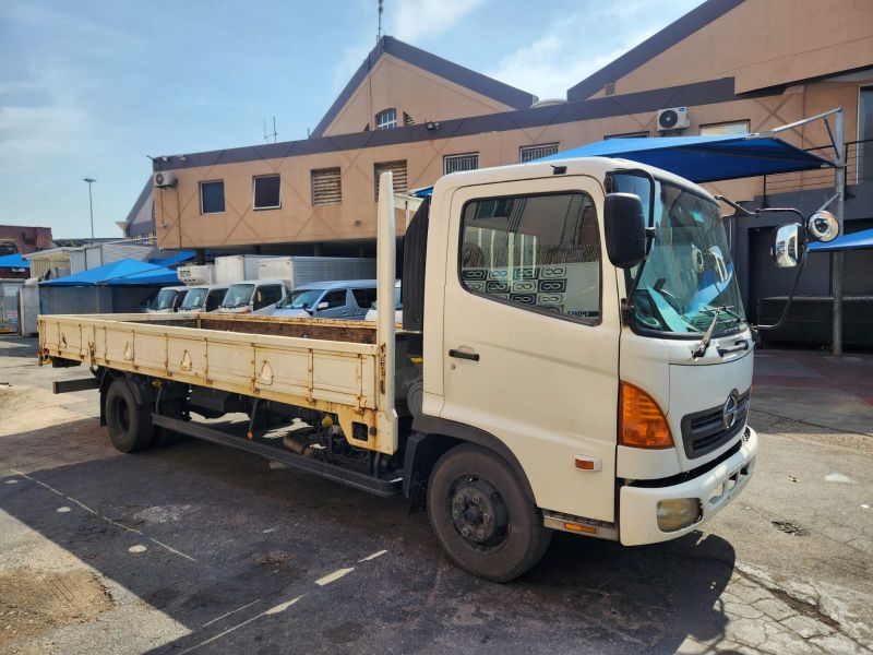 29226  HINO RANGER  2002