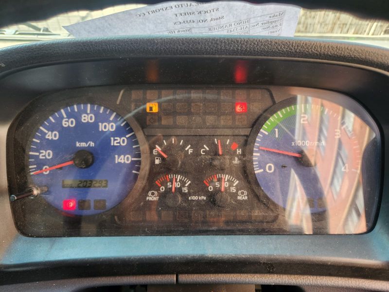 29226  HINO RANGER  2002