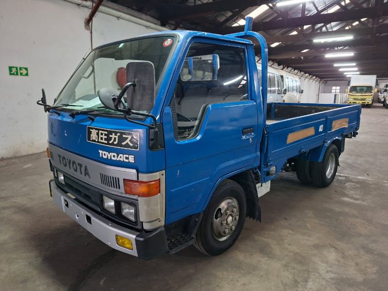 29227 TOYOTA TOYOACE 1990