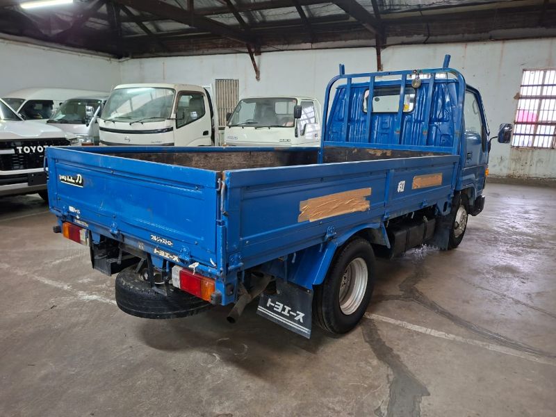 29227 TOYOTA TOYOACE 1990