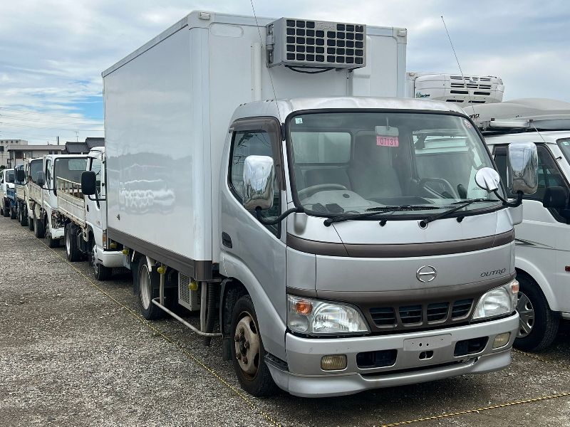 29228 HINO DUTRO 2003 