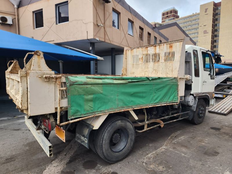  29231  HINO RANGER  1999  