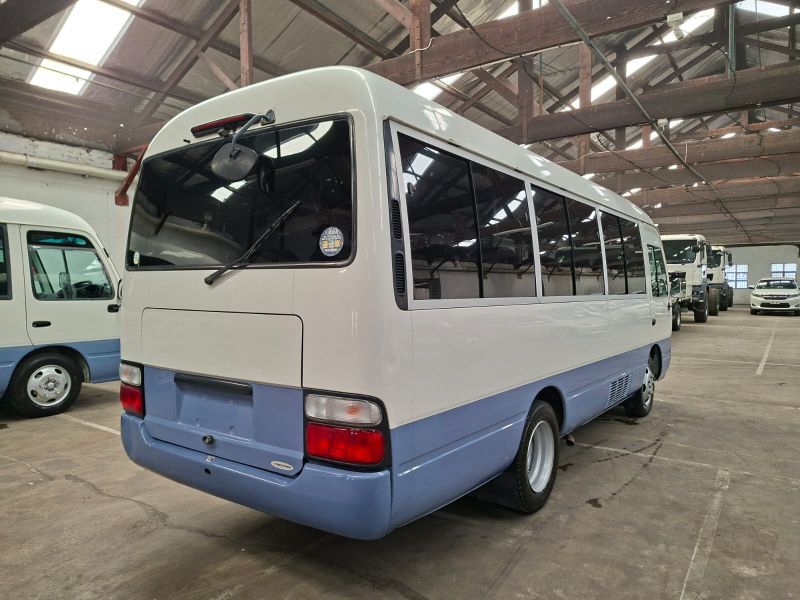  29241  TOYOTA COASTER  2003  