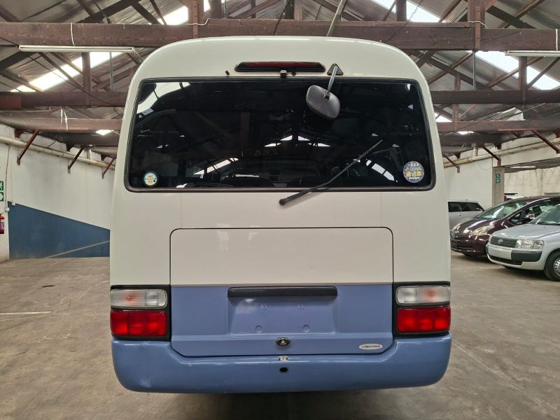  29241  TOYOTA COASTER  2003  