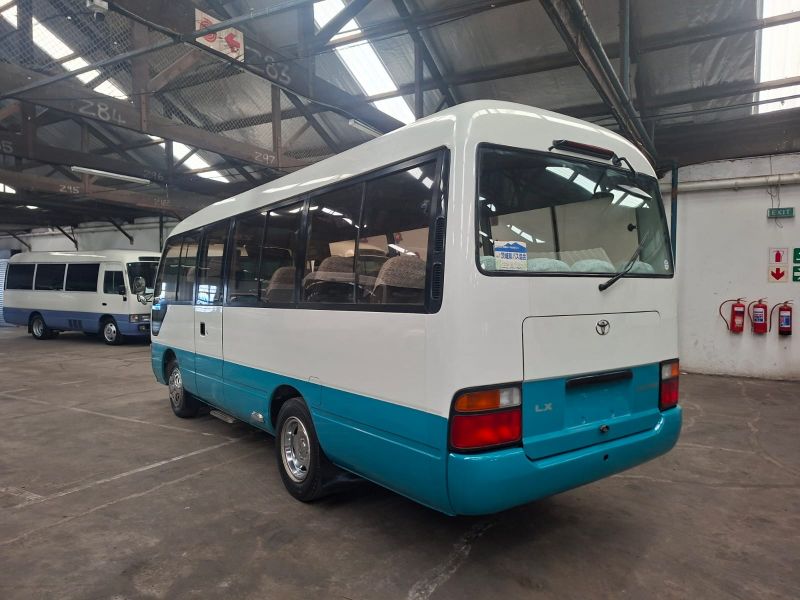  29248  TOYOTA COASTER  1999  