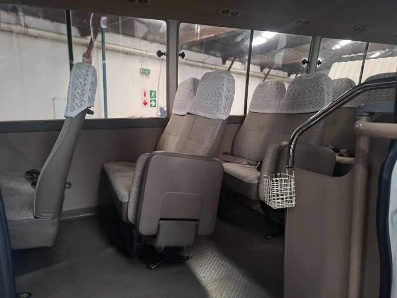  29248  TOYOTA COASTER  1999  