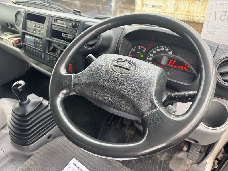  29249  HINO DUTRO  2012  