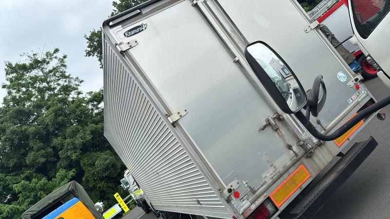  29250  HINO DUTRO  2003  