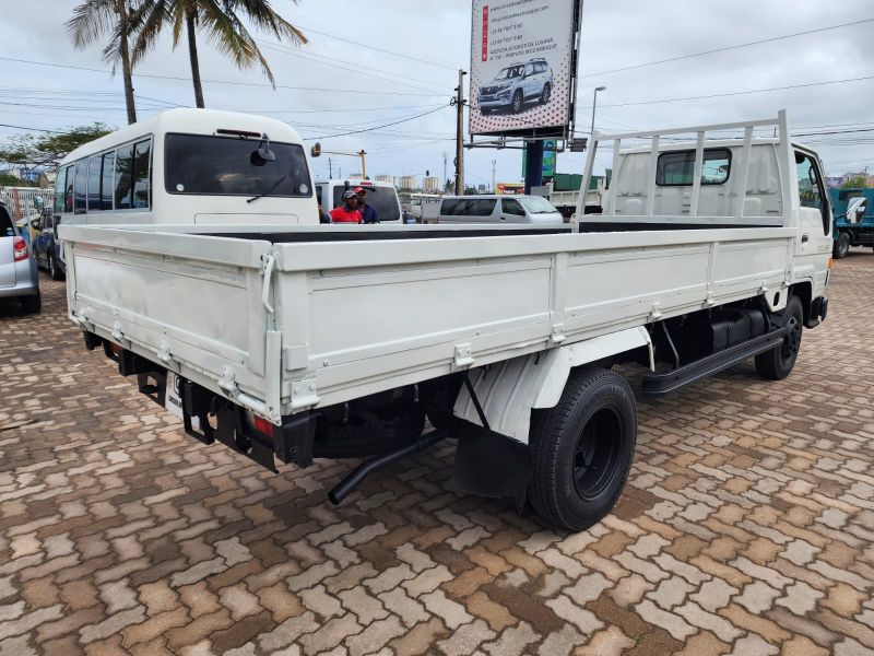  29251  TOYOTA DYNA  1989  