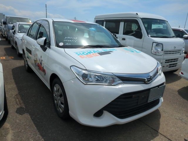  26081 TOYOTA COROLLA AXIO  2016  